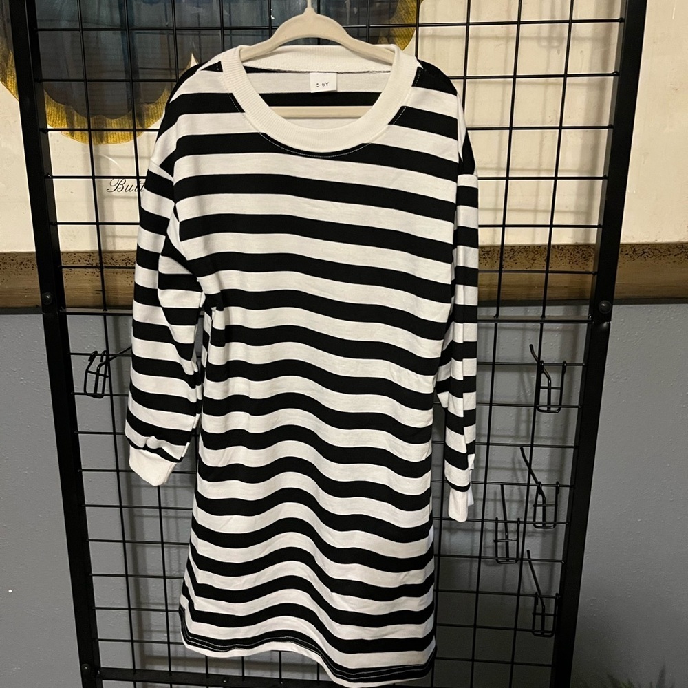 Black and White Striped Kids Dress New. Perfect for monogramming
